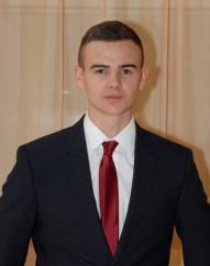 Ballagáson díjazott diákok Heródek Szabolcs 12. a Kiemelkedő tanulmányi munkájáért, példamutató szorgalmáért tantestületi dicséretben részesült.