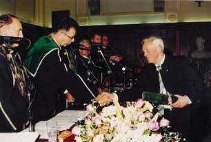 TNF (2001) A növényvédelem időszerű kérdései az új évezred kezdetén konferencia plenáris ülését követően a fotó a résztvevők között is megörökítette (6. ábra).