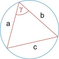 A közös húr hossza 18 3, a 10 -os körcikkhez tartozó körszelet területe 18 3 π 18 4 3 199,00 (cm ).