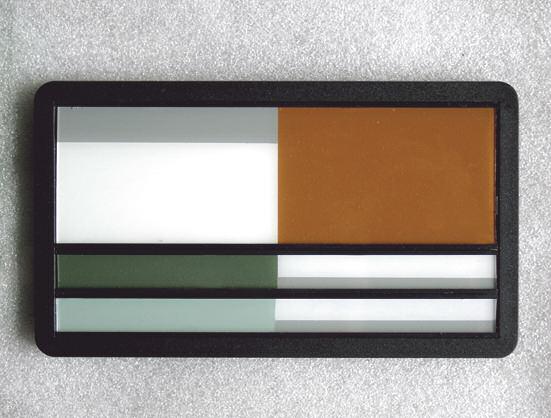 mûanyag, fa / plexi, acryl, plastic, wood Panel, 2005 8 x