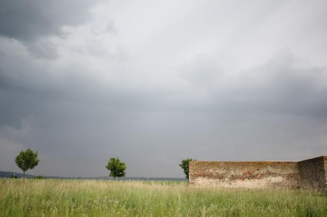 Kreuzstadl in Rechnitz Der wegen seines kreuzförmigen Grundrisses so bezeichnete Kreuzstadl des ehemaligen Meierhofes des Gutes Batthyány ist heute nur mehr als Ruine erhalten.