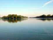 Gornje Podunavlje (Felső-Dunamellék) Természeti Rezervátum Kopácsi-rét Nemzeti Park Duna-Dráva Nemzeti Park Duna-delta Bioszféra Rezervátum (Románia) Több mint 2 800 km után a Duna eléri a