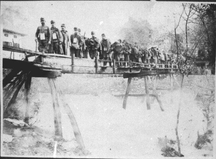 fényképei - Isonzo A caporetto-i áttörés - átkelés