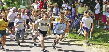 Sport and Leisure Sport és szabadidő A városi tömegsport rendezvények sok fiatalt vonzanak.