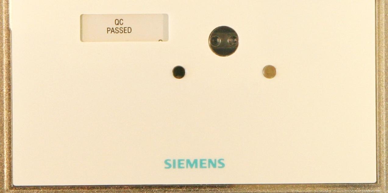 .. Impuls-Modul Standard gyors (3) (2) MB CL RM (4) (4) (1) (1) ne m *) Kizárólag 1 gyors impulzus modul beépítése lehetséges, csak a Modul 2 aljzatba, impulzushossz = 2 ms, amikor az Modul 1 aljzat