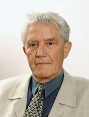 Novák János (2004.