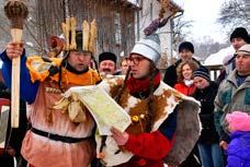 ro Június Háromszéki huszártoborzó Háromszéki települések www.kvmt.ro Június Aquarius A borvíz ünnepe vándorrendezvény www.kvmt.ro Július Ezer székely leány napja Csíksomlyó www.