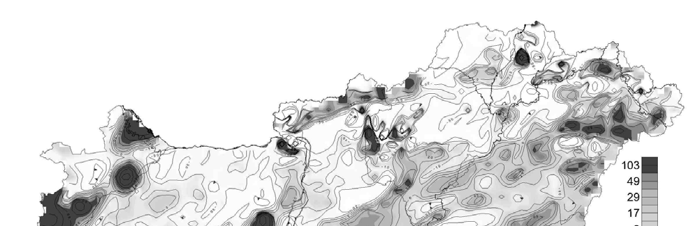 4. ábra. Magyarország Z anomáliatérképe (5 km-es rács), a szelvény menti spektrális vizsgálatok helyének feltüntetésével Fig. 4.