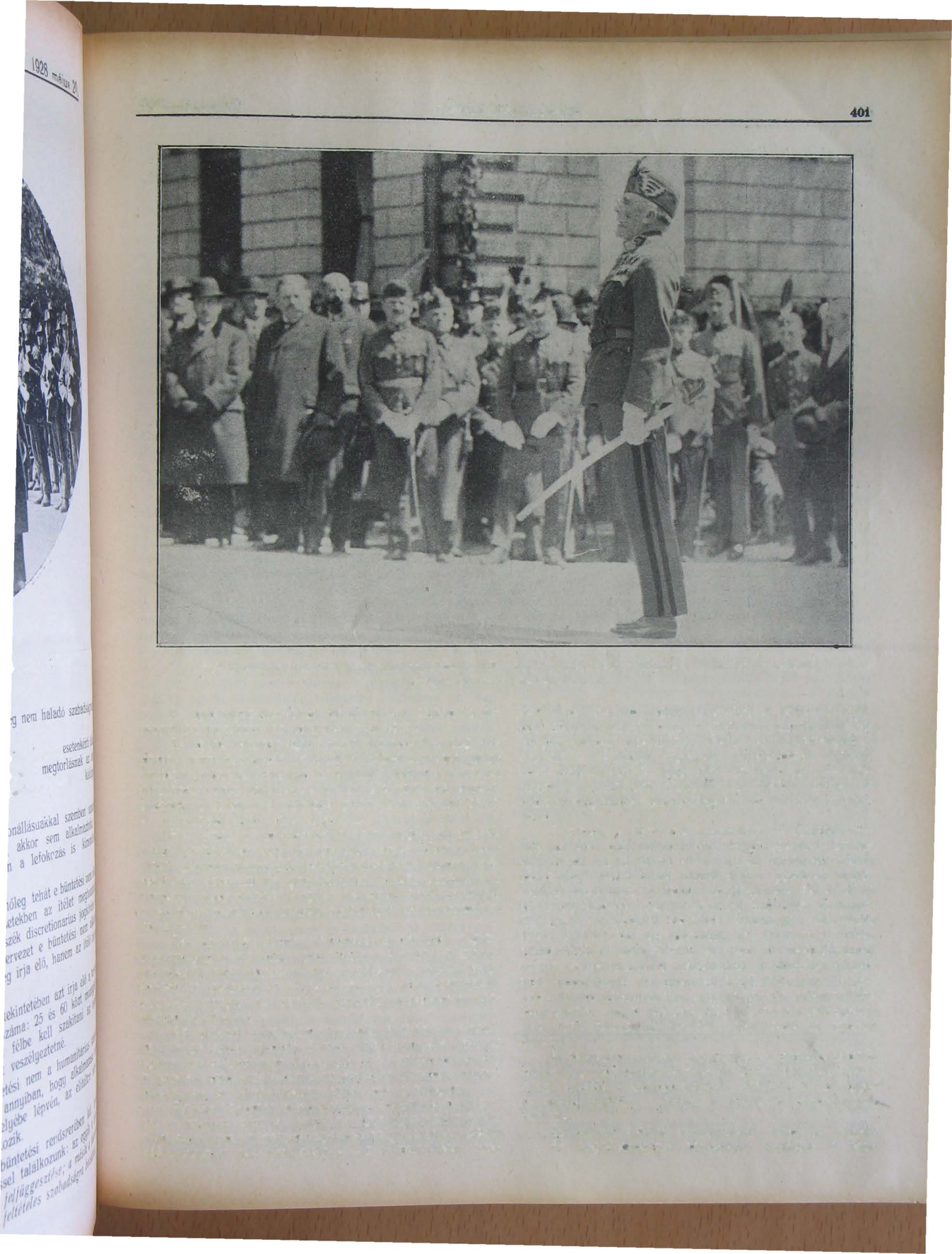 1928 május 20 CSENDöRSEGI LAPOK Képek a csendóroértanuk emlékművének leleplezéséról : S zá h le n d er Béla altábornagy a m kir csendórség felügyelóje ünnepi beszédét mondja Az igazságszolgáltatás