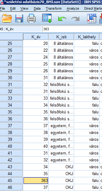 program (jele:o). Ezt a három interkvartilis terjedelmet is meghaladó értéket extrém értékként kezeli és * jelöli. 6/17. ábra.