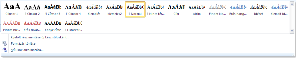 A Stílusok a Egyebek résznél található a Formázás törlése (Clear Formatting) opciót választva a stílusok közül, megszüntetjük az összes alkalmazott formázást, és visszaállítjuk a szöveget