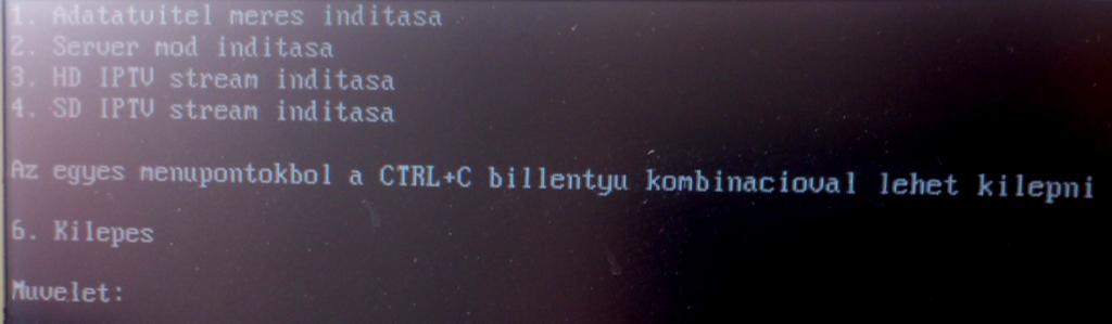 A SERVER gépen nyomja meg a Alt + F2 billentyűt, lépjen be a előző pontban megadott felhasználó névvel és jelszóval, majd indítsa el