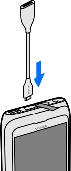 82 Saját fényképeink és videóink 1 Csatlakoztassuk a HDMI-adaptert a telefon HDMI-csatlakozójához.