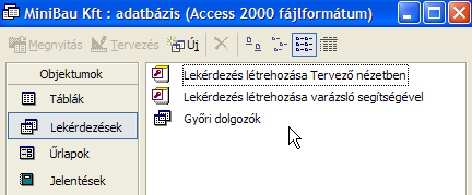 A tervezırácsba írt adatokból az Access SQL utasítást generál, majd ezt lefordítva egy futtatható kód keletkezik. Ezt a programot indítja el az Access, amikor ADATLAP NÉZET-re váltunk.