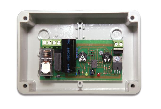 Loadability / Terhelhetôség Continuous: 5 A, impulse: max. 20 A / folyamatos: 5 A, impulzus: max.