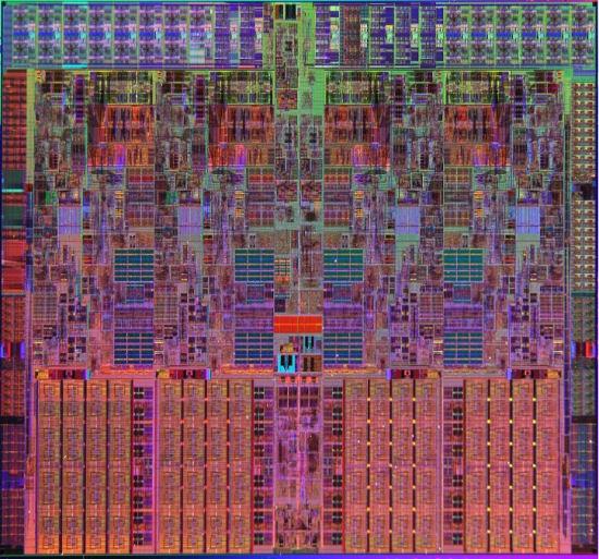 3x128 bit végrehajtóegység vezérlő a processzorban DDR3-1333 Xeon