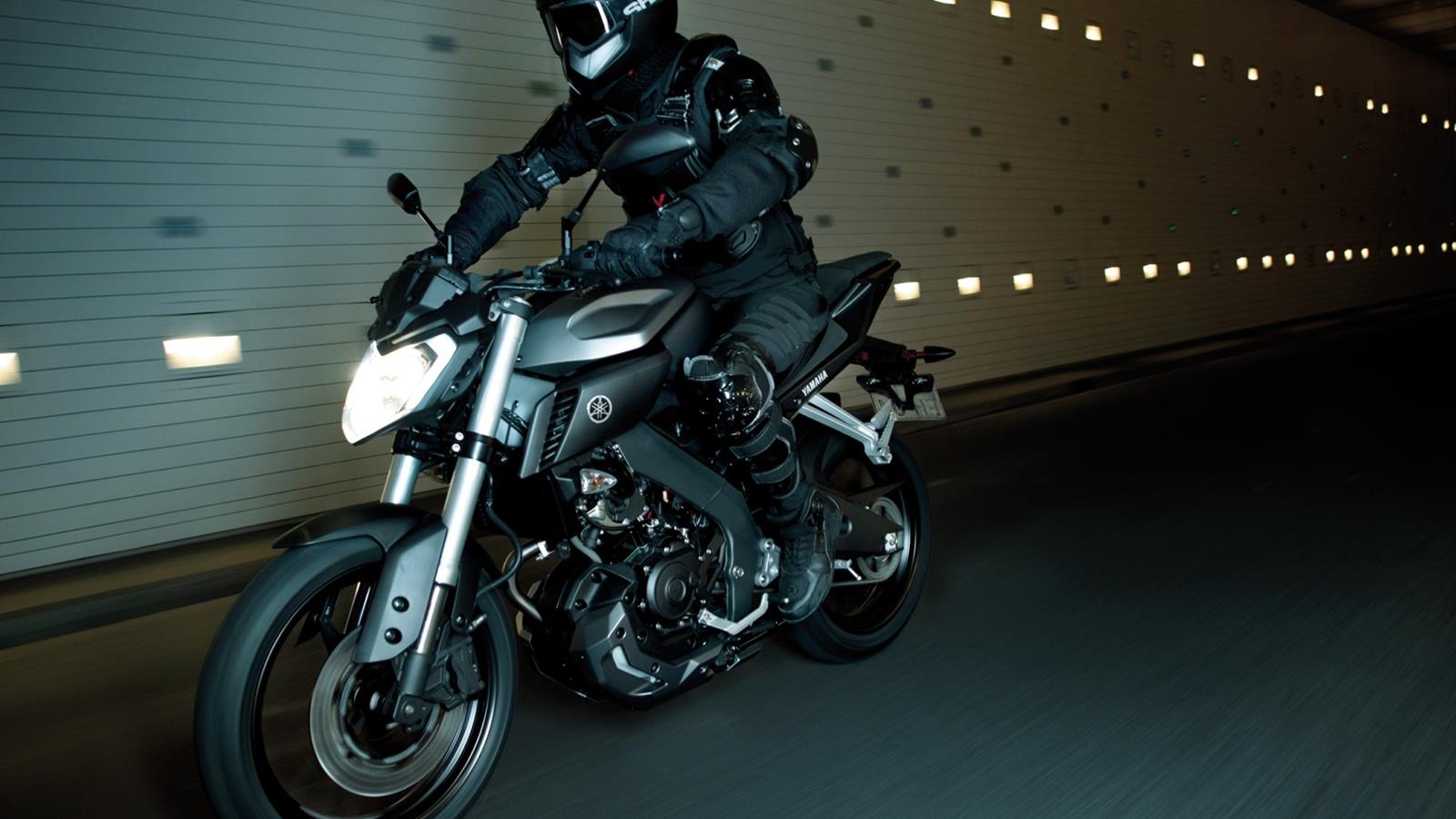Ne félj a sötéttől! A Yamaha új generációs MT-modelljei alapjaiban rengették meg a motorkerékpározás világát.