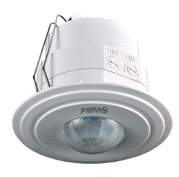 induktív terhelés 2000 W, fénycsöves lámpatestek: 480 W, tápfeszültség: 230 V AC 1SPSP005 PIR mozgásérzékelő 180 fok érzékelési tartománnyal, IP 44 védettséggel 5 972 Ft Falra szerelhető kül, vagy