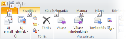 A billentyűtippek Az Outlook 2010 a menüszalaghoz billentyűparancsokat, úgynevezett billentyűtippeket kínál, amelyek használatával gyorsan, egér nélkül dolgozhat.