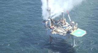24 Ismét balesetet szenvedett egy fúrótorony a Mexikói-öbölben 2013. július 24.,26. (fotó: upstreamonline.