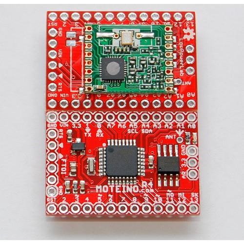 3.1. Moteino szenzor node RFM69 RF chip Moteino egy olcsó, kis teljesítményű, nyílt forráskódú Arduino kompatibilis fejlesztő platform [2].