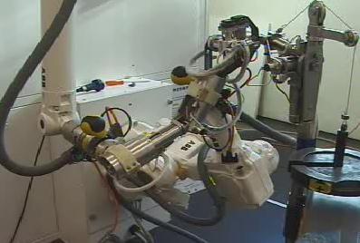 A REHAROB Gyógytornáztató Berendezés első prototípusa (2003)