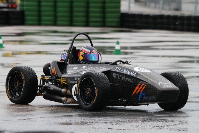 Motorfejlesztő Központ / Technische Entwicklung Formula Student & SZEngine