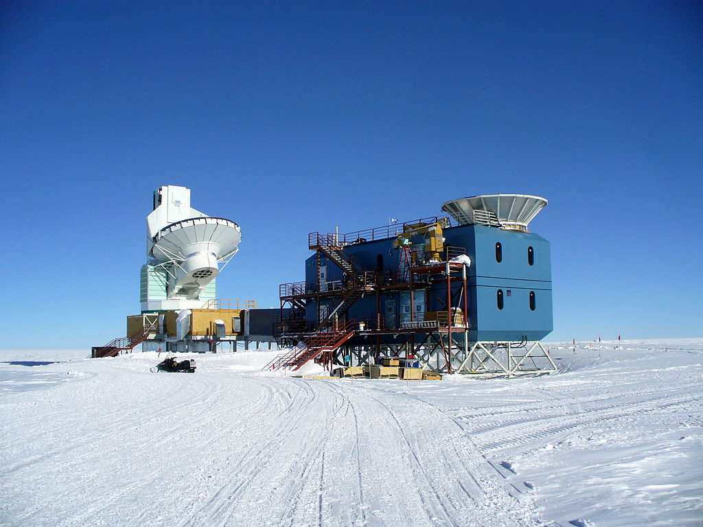 Background Imaging of Cosmic Extragalactic Polarization Kozmikus háttérsugárzás