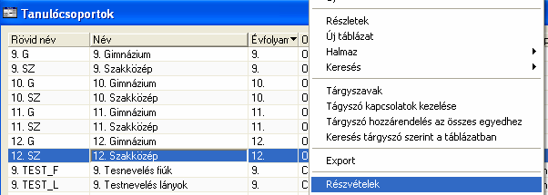 2. Kattintsunk az Adatok beállítása parancsra. A feljövő Érettségi vizsga adatok beállítása dialóguson állítsuk be a közös tulajdonságokat. 3. Majd kattintsunk a Beállít gombra.