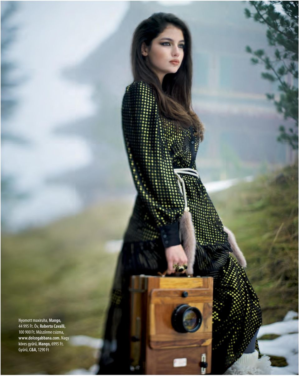 Műszőrme csizma, www.dolcegabbana.com.