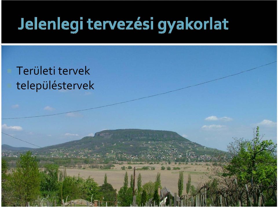 település