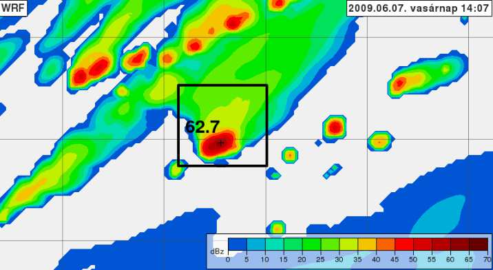 A szimulált oszlop maximális radarreflektivitást a 2 km-es és a 100 m-es rácshálón a 4.9.