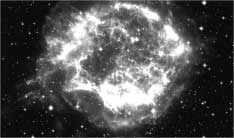 Kozmikus sugárzás szupernóva-maradványokból Az MI (Massachussetts Institute of echnology)csillagászainak sikerült egy felrobbant csillag maradványairól részletekben rendkívül gazdag képet nyerni,