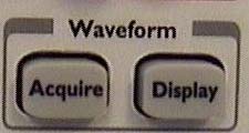 Scope: Waveform Rekord felvétel és megjelenítés ACQUIRE: digitalizálás (numerikus minták) mintavétel és kvantálás A memória kapacitás ( M ) korlátozza a minta-gyakoriságot ( fs, sample rate ): fs = M