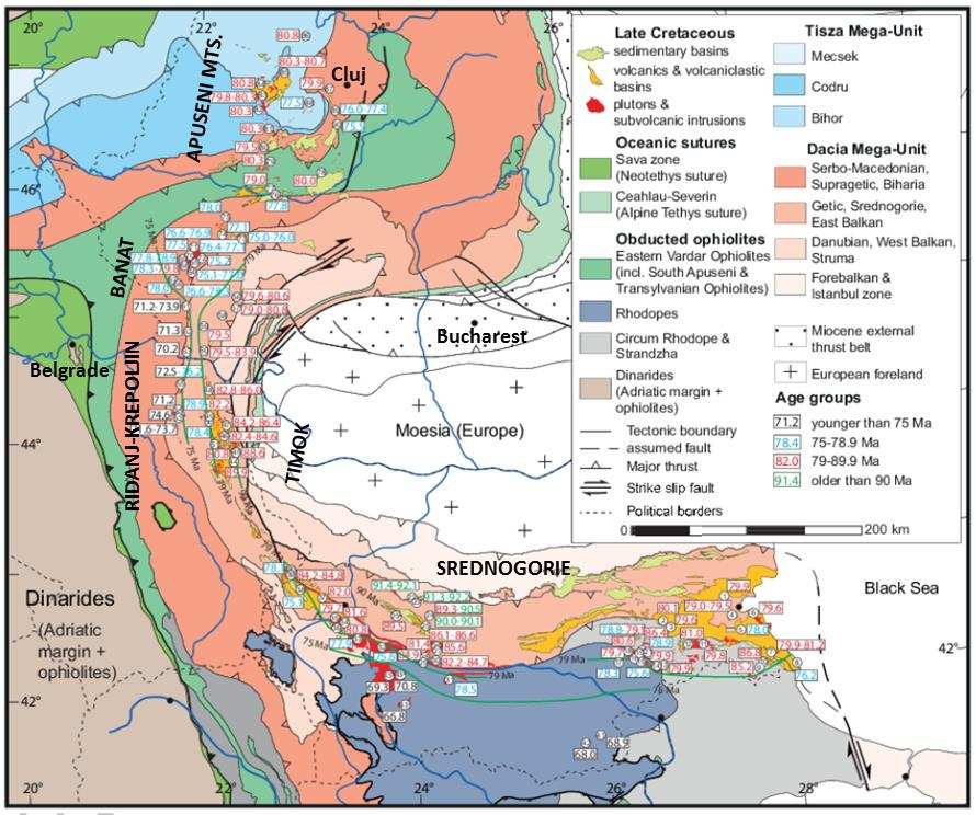 2. ábra. A Kárpát-Balkán régió tektonikai térképe a késő kréta magmás ívhez kapcsolható magmás kőzetek koradataival [GALLHOFER et al. 2015].