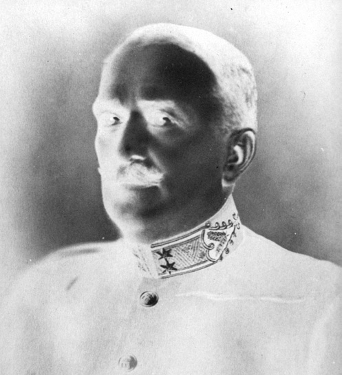 RUMPELLES KORNÉL hmtk. altábornagy 1878. február 6-án született Budapesten. A bécsi császári és királyi Műszaki Katonai Akadémia elvégzése után 1900. augusztus 18-án avatták hadnaggyá.