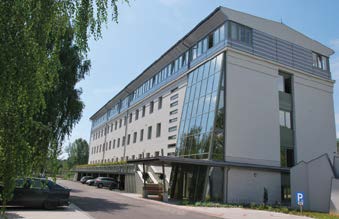 KECSKEMÉTI FŐISKOLA TÉGED IS VÁR: Tudósház Uniós forrásból 1,2 milliárd forintos beruházással egy korábbi laktanyaépület felújításával és bővítésével 2011-ben készült el a Kecskeméti Főiskola