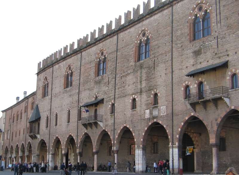 MANTOVA Palazzo