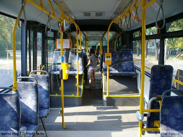 Városi autóbuszok technikai jellemzők Különbségek a távolsági