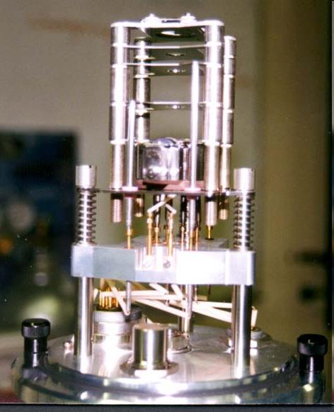 Electron Ionization (Electron Impact) A legrégebbi,