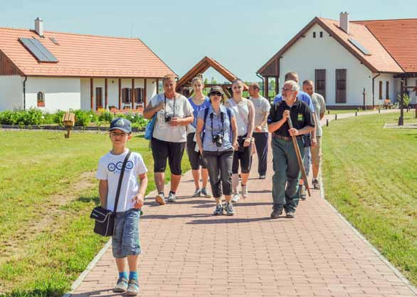 Ős-Dráva Látogatogatóközpont Szaporca Az Ormánság természeti értékeit és hagyományait megismertető, 2015-ben Az év ökoturisztikai látogatóközpontja címet elnyerő látogatóközpont interaktív, négy