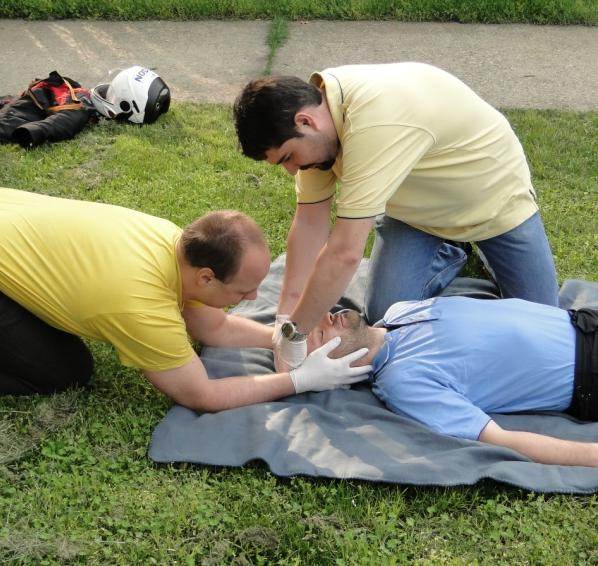 Gyors trauma vizsgálat Fej vizsgálata Durva arc- és agykoponya sérülés