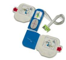 Visszajelző eszközök akár az AED-be beépített, akár attól függetlenül működő eszközök segítenek a megfelelő kompressziós frekvencia elérésében
