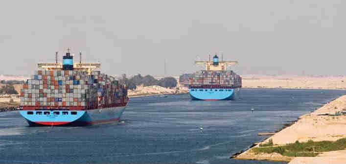 A nemzetközi biztonság és Szuez szerepe 15 Regisztertonnában kifejezve a Csatornán szállított olaj 34 millió tonna volt, míg a Jóreménység-fok felé 850 millió tonnát szállítottak.