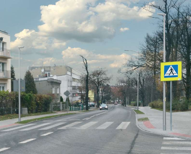 ISKRA LED gyalogátkelőhelyekre TECHNIKAI ADATOK Típus Kód Színhőmérséklet [K] Teljesítmény/LED-k száma [W/db] (hálózati) Teljesitmenyfelvetel [W] Fényáram * [lm] Fényhasznosítás [lm/w] ISKRA LED P 36