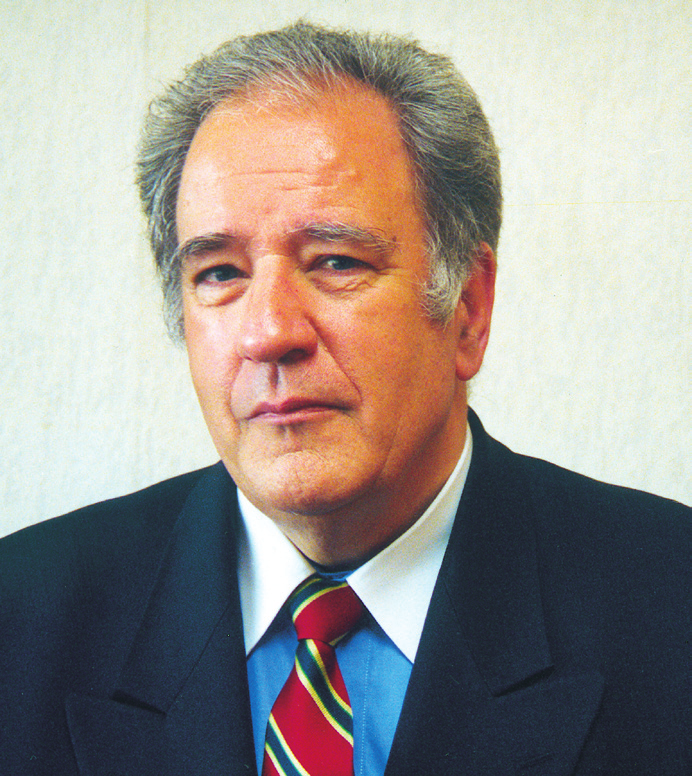 Biosimilar rovat Prof. dr. Kerpel-Fronius Sándor Hasonlóságok és különbségek a kémiai és a biológiai követô gyógyszerek fejlesztésében, alkalmazásában Az eredeti gyógyszerek hatóanyagát alkalmazó ún.