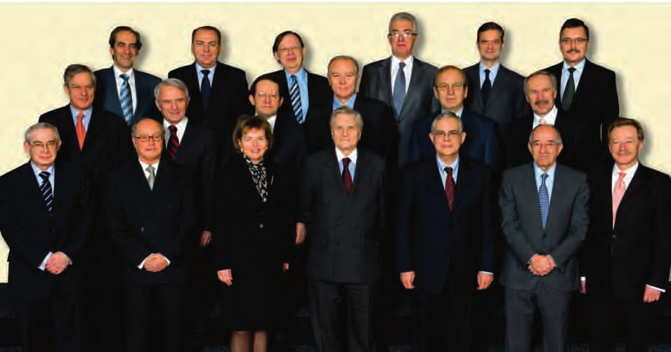 Az Európai Központi Bank első Kormányzótanácsa 1998-ban Az Európai Központi Bank