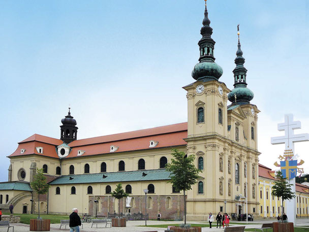KRONIKA Velehrad Bazilika, Morava. Foto J.
