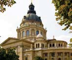 Millennium Underground Railway line 13 Nearby there is St. Stephen s Basilica, bearing the name of the king who established the Hungarian state.