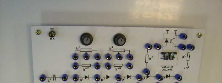 18 2.6 6. sz. mérés (optikai csatoló, feszültségszint kijelz, astabil multivibrátor, tirisztoros egyenirányító) 4.12 Optikai csatoló jelleggörbéjének felvétele (4.12-2 ábra).